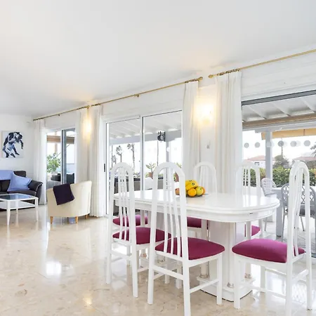 Casa Glenys Con Piscina Privada Y Vistas Al Golf Y Mar Willa *